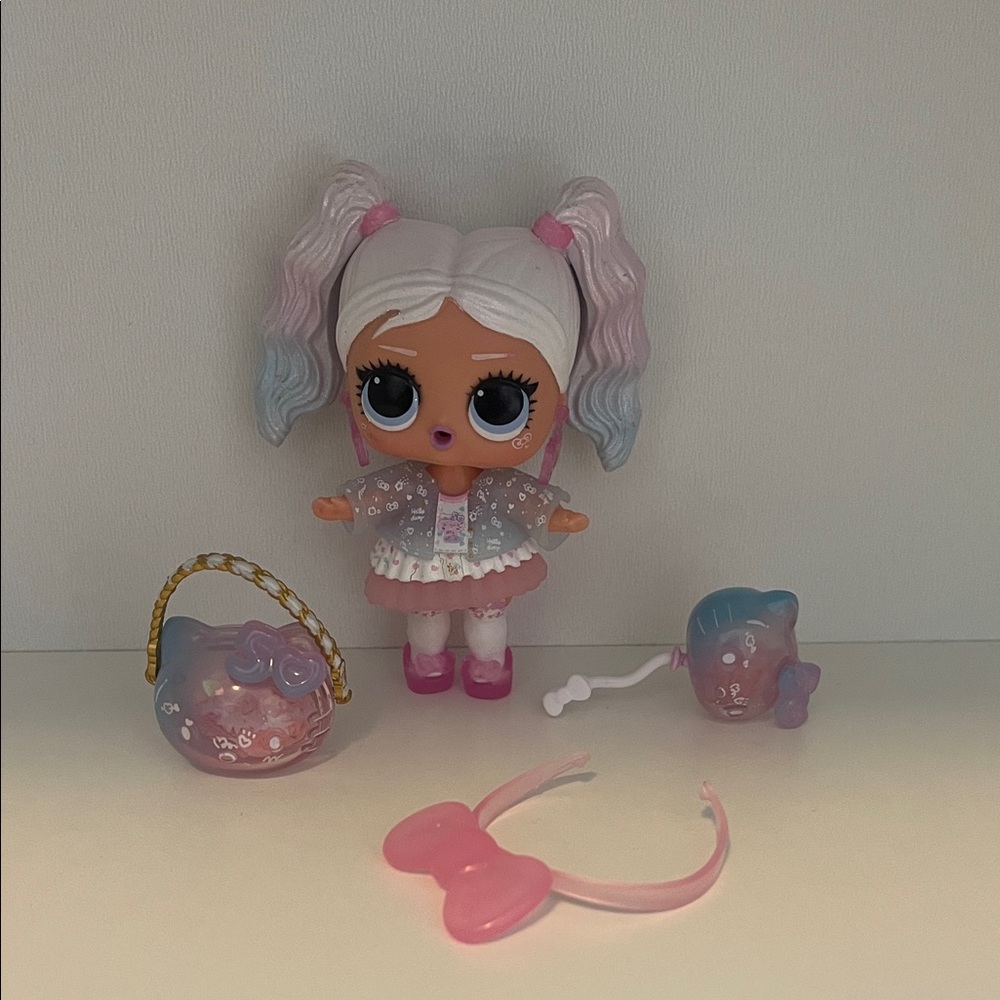 Rare LOL Surprise HELLO KITTY 50th Miss Pearly Doll Limited Edition